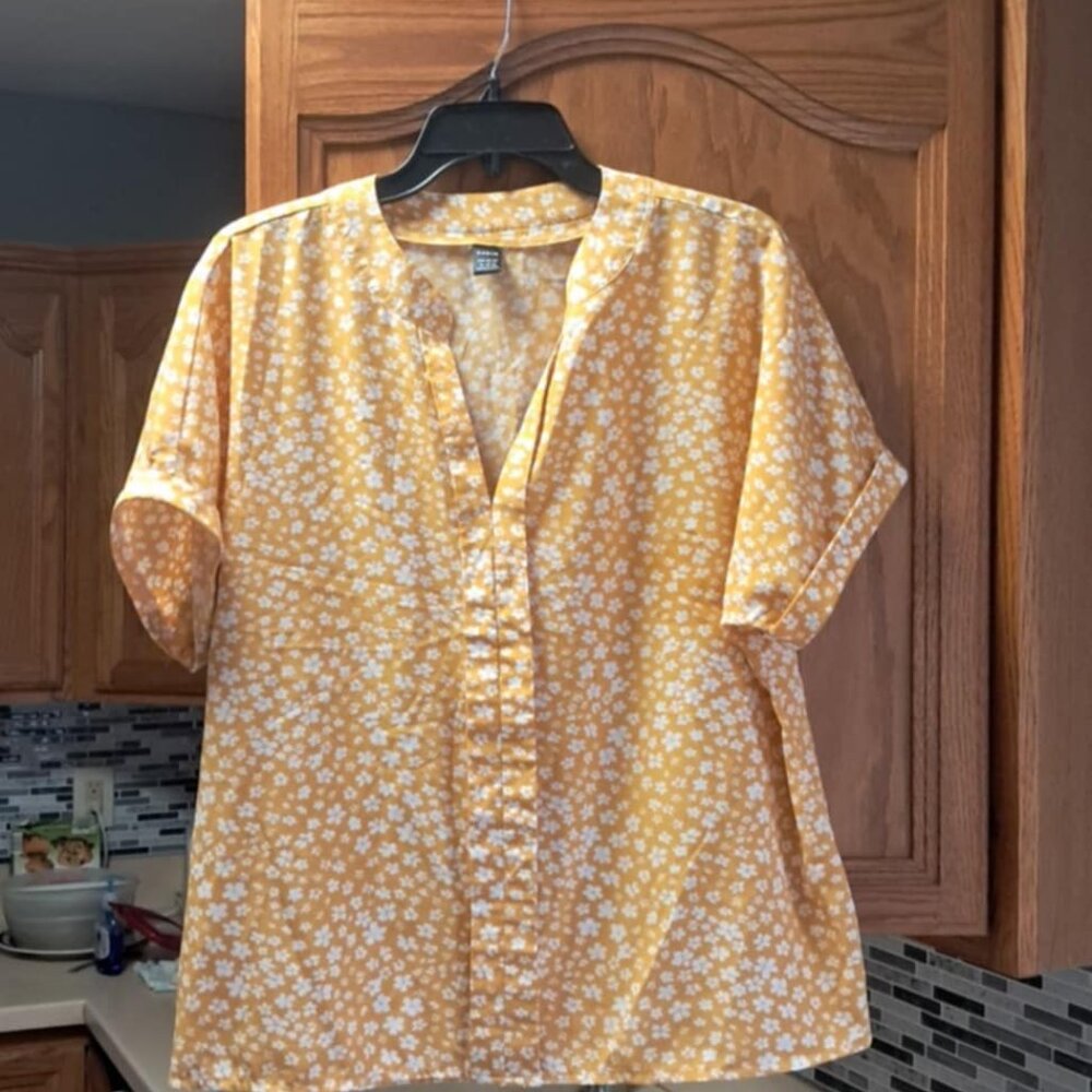 HEIN WOMENS TOP SIZE 12